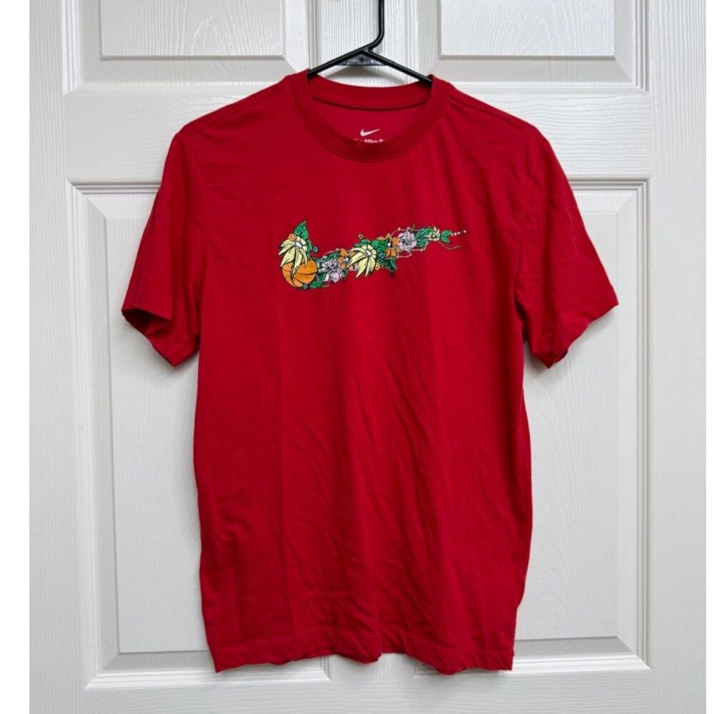 Mens Red Nike Dri-Fit T-shirt - Small